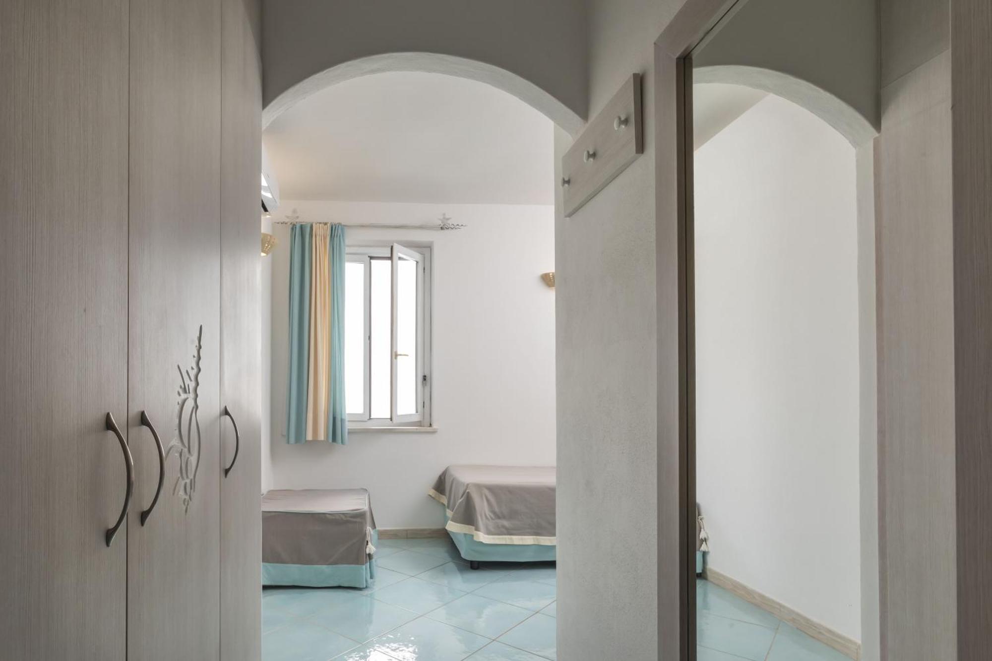 Hotel Corallaro Santa Teresa Gallura Bagian luar foto