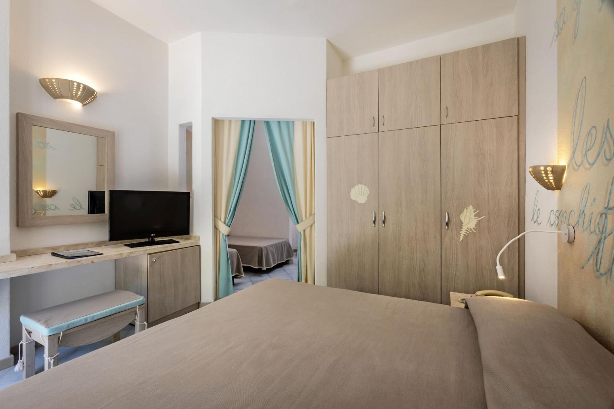 Hotel Corallaro Santa Teresa Gallura Bagian luar foto